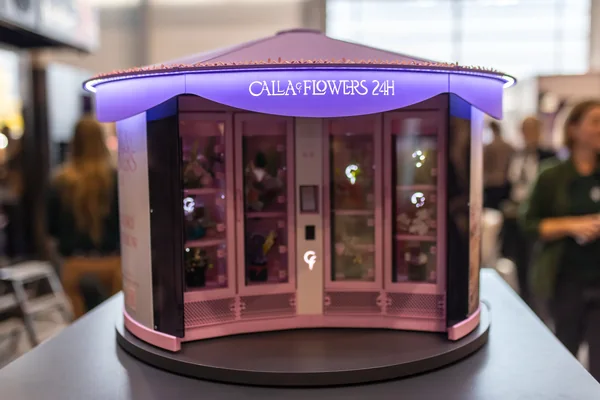 Maquette d’un distributeur de fleurs